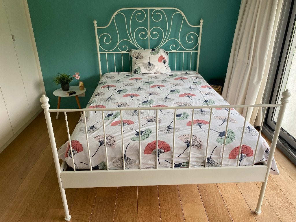 Bed 140 x 200cm, Huis en Inrichting, Slaapkamer | Bedden, Ophalen, Gebruikt, Wit, Tweepersoons