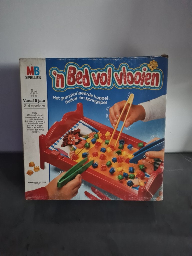 Gezelschapsspel - 'n bed vol vlooien - MB spellen 5+, Hobby & Loisirs créatifs, Enlèvement ou Envoi