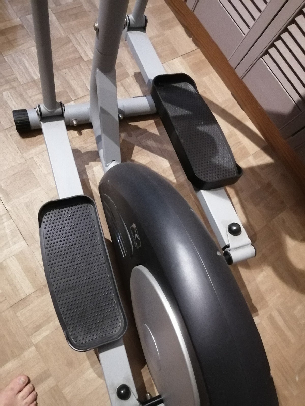 Vélo elliptique marque Domyos très bon état,peu servi, Enlèvement, Vélo elliptique
