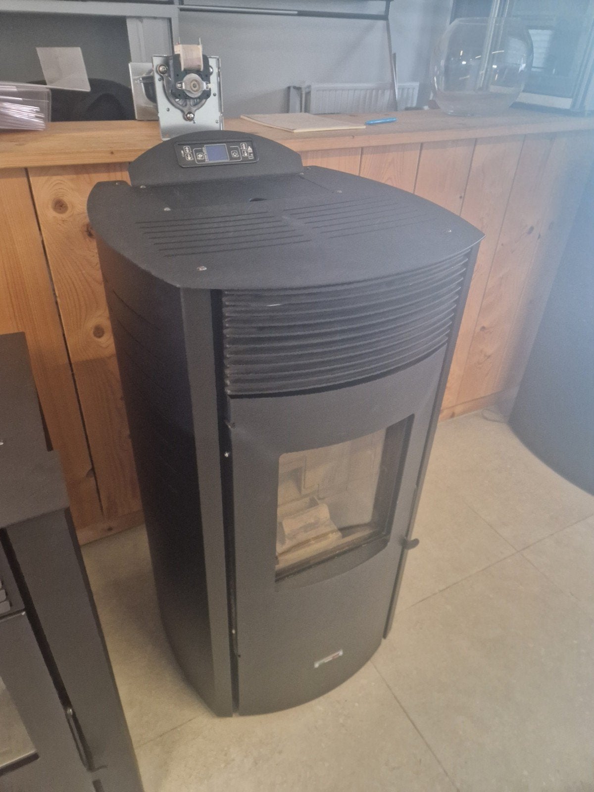 Démonstration du poêle à granulés Como de 15,5 kW avec une g, Enlèvement ou Envoi, Poêle à granulés