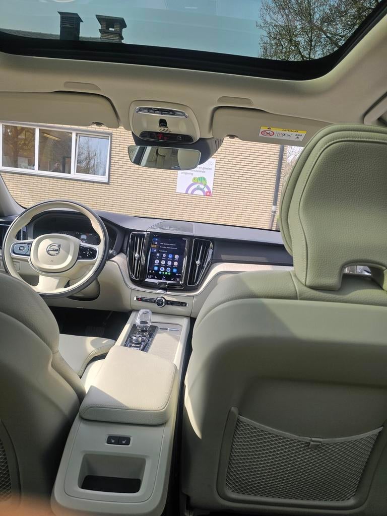 Volvo xc60 T6 inscription electrik-benzine bwj2020 model2021, Auto's, Volvo, XC60, Particulier, Te koop, Benzine