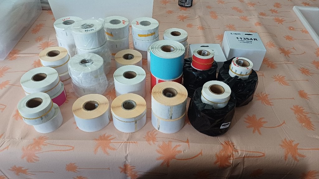 39 rollen dymo 450 labels met verschillende label af, Computers en Software, Labelprinters, Zo goed als nieuw, Azerty, Etiket
