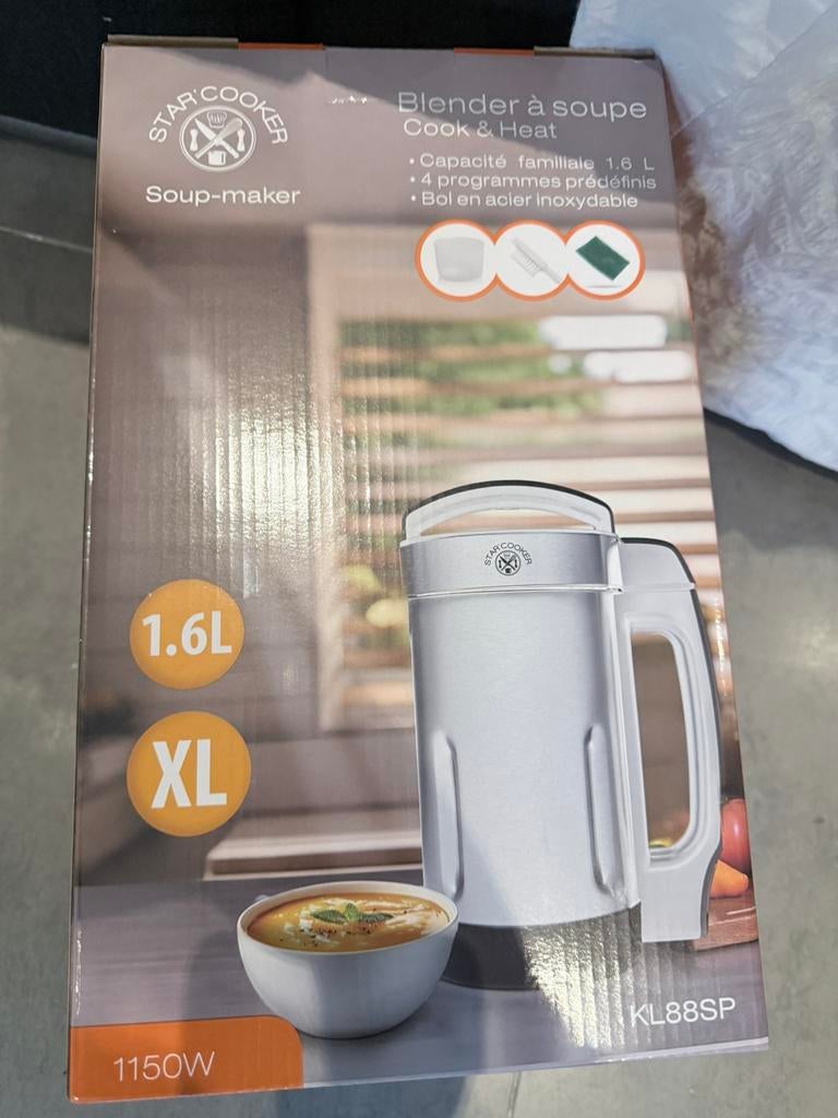 ‏blender soup meker.   30€, Elektronische apparatuur, Melkopschuimers, Ophalen of Verzenden, Nieuw