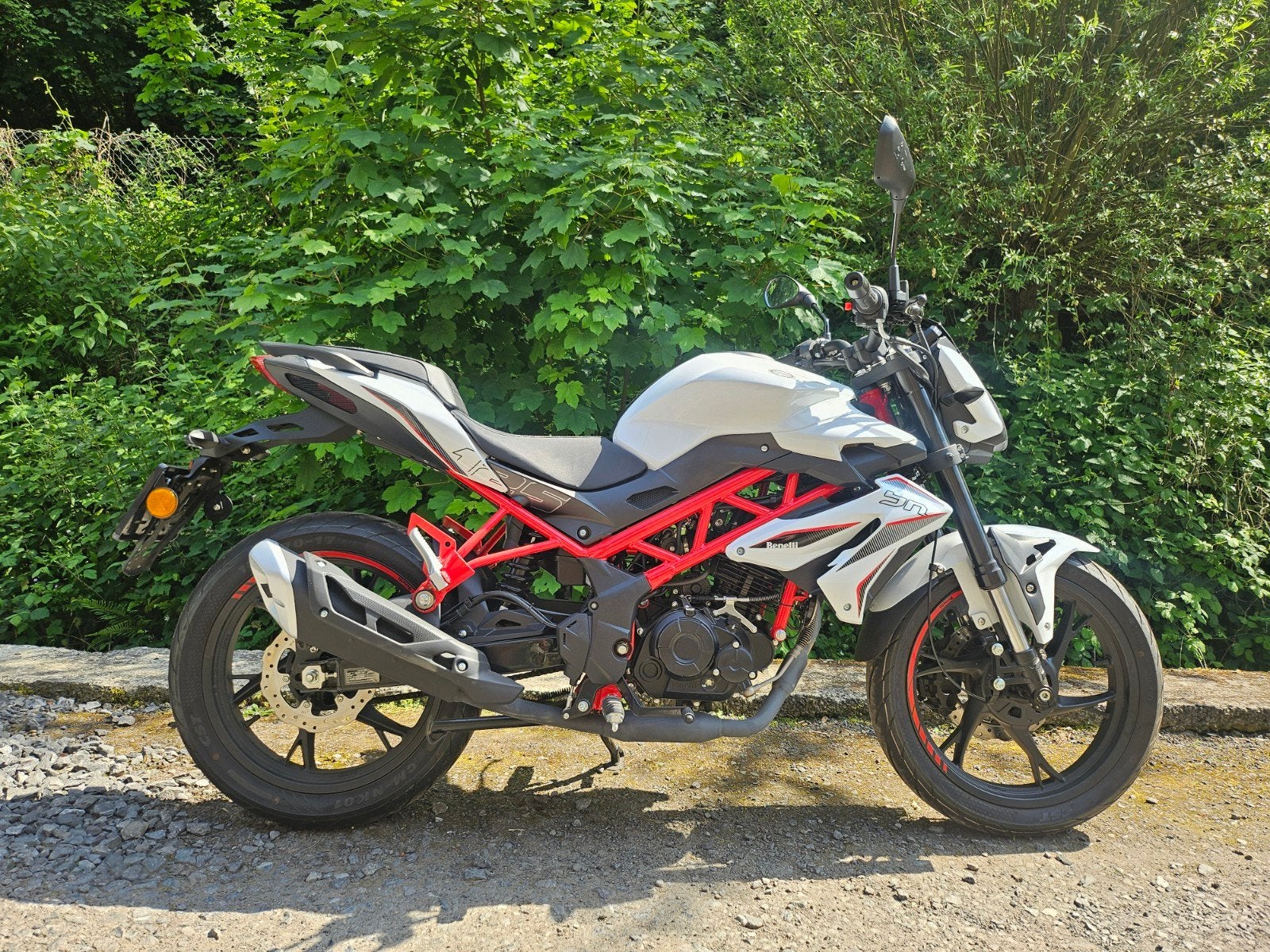 Benelli BN 125cc 2024 1800km Nieuwstaat, Particulier, Nieuw
