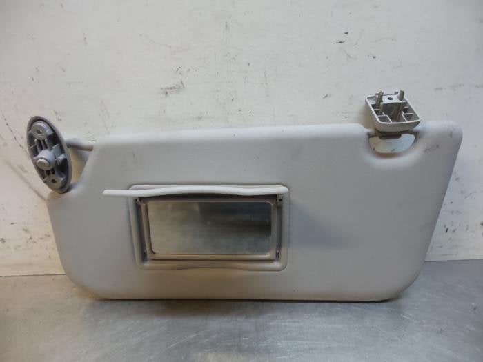 Pare-soleil d'un Ford Fusion (Fusion 02-), -, 3 mois de garantie, -, -