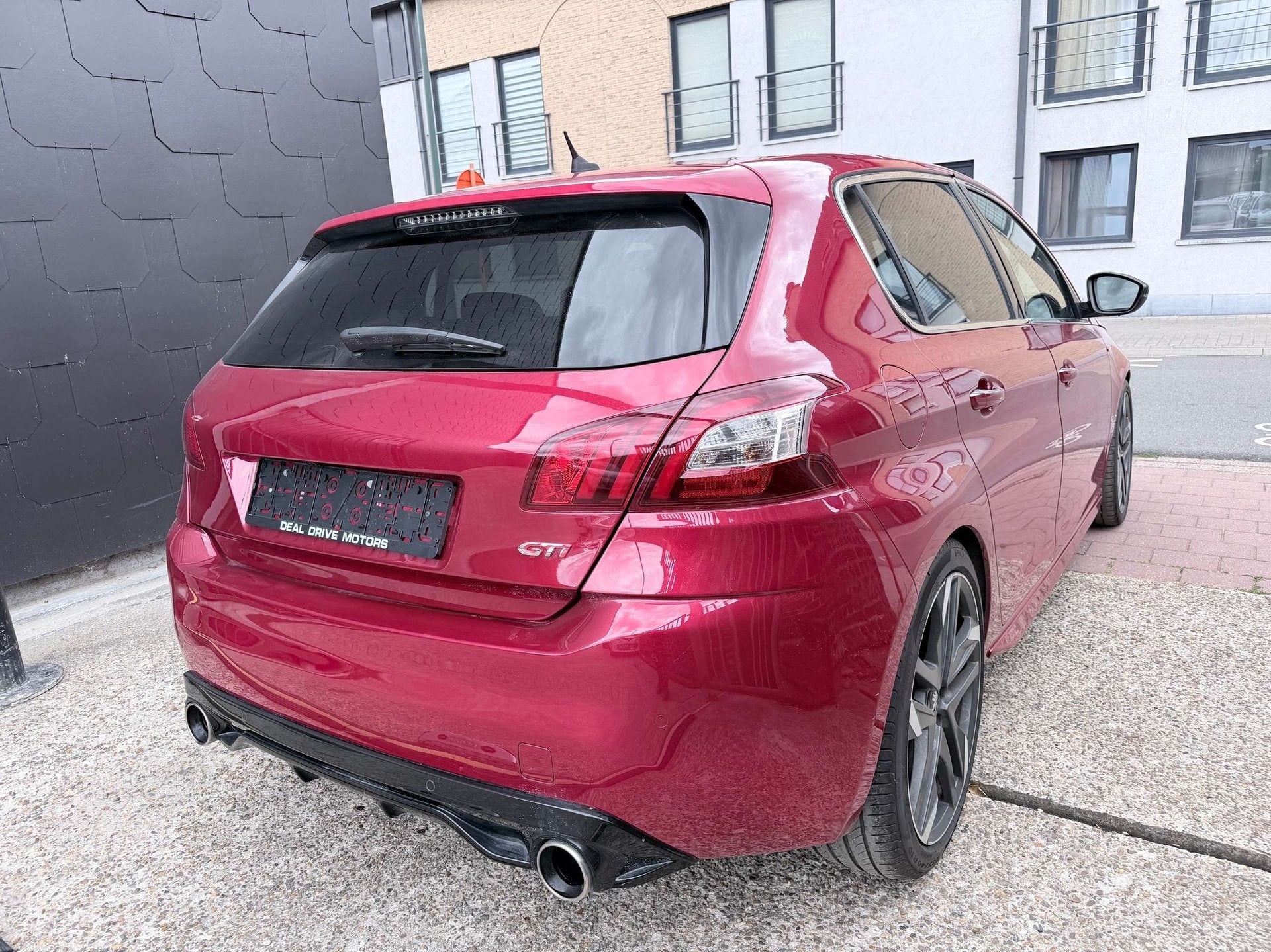 Peugeot 308 1.6 GTI EDITION SPORT | NAVI | CRUISE | CAMERA, Rouge, Achat, Euro 6, Entreprise