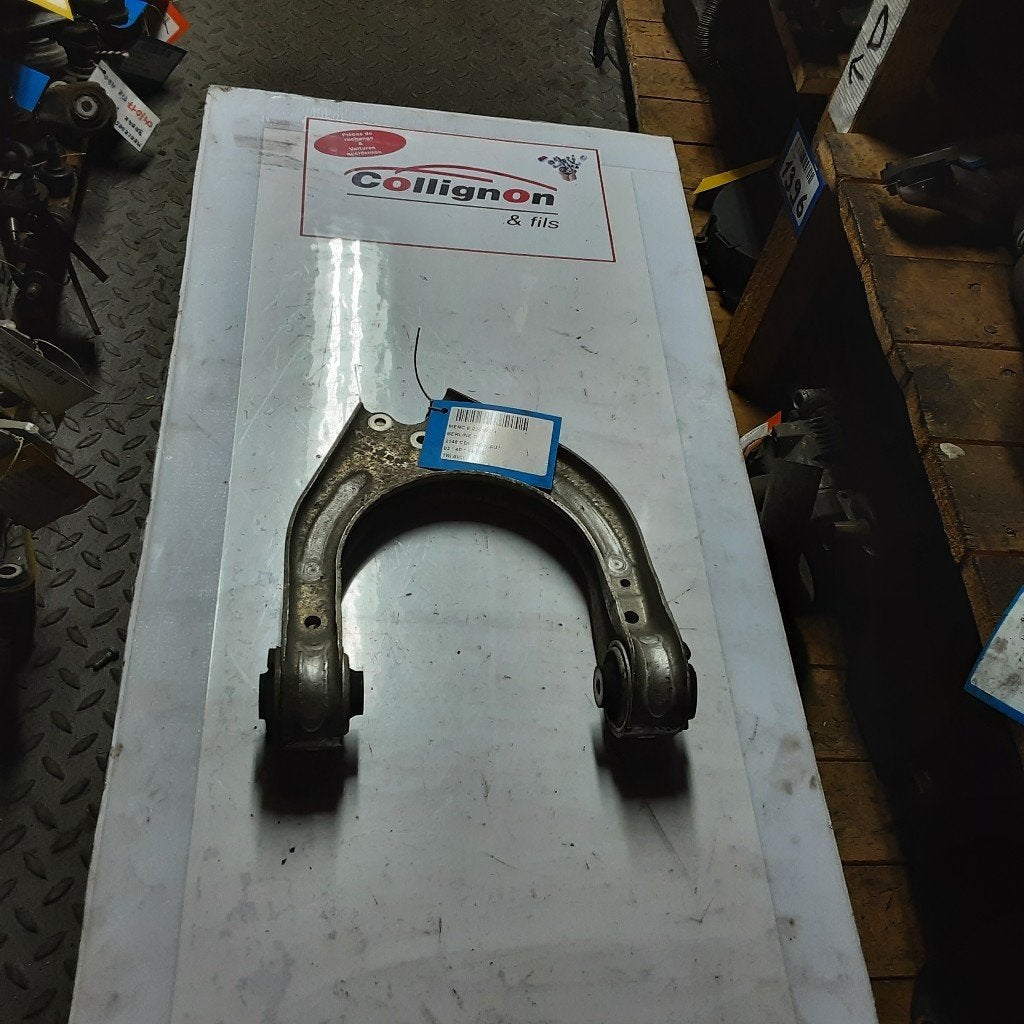 DRAAGARM RECHTS VOOR Mercedes-Benz E (W211) (A2113306807), Gebruikt, Mercedes-Benz, Mevr. I. Hauben, Rue de l'Espoir 34 34
4030  GRIVEGNÉE, BE
