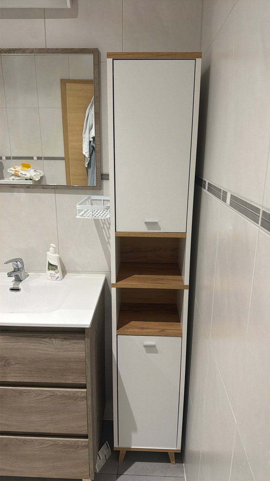 Badkamer kolomkast, Huis en Inrichting, Ophalen, Zo goed als nieuw