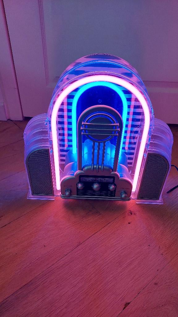 Radio avec néons, modèle spécial, transparent., Enlèvement, Comme neuf, Radio