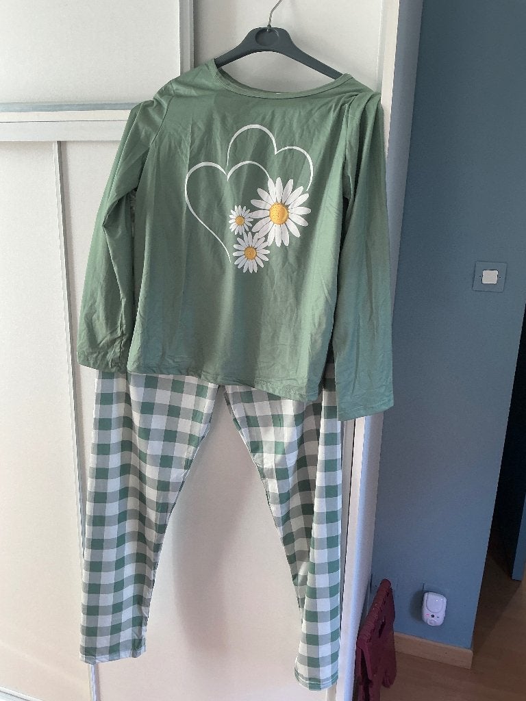Pyjama femme  M   Neuf mode, Kleding | Dames, Pyjama's, Ophalen of Verzenden, Nieuw, Maat 38/40 (M)