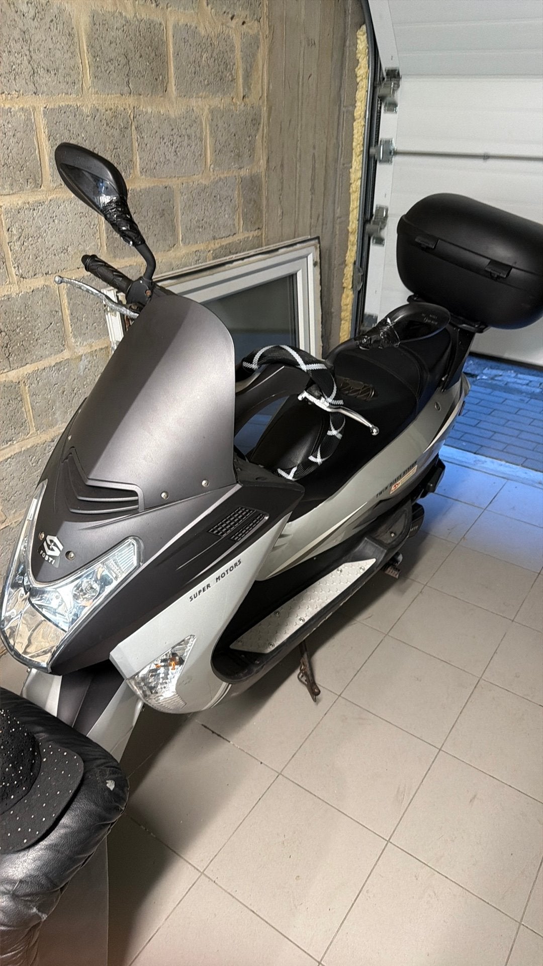 Moteur Fosti 125 cc, Entreprise, Occasion, Permis Moto A1 minimum, Autre