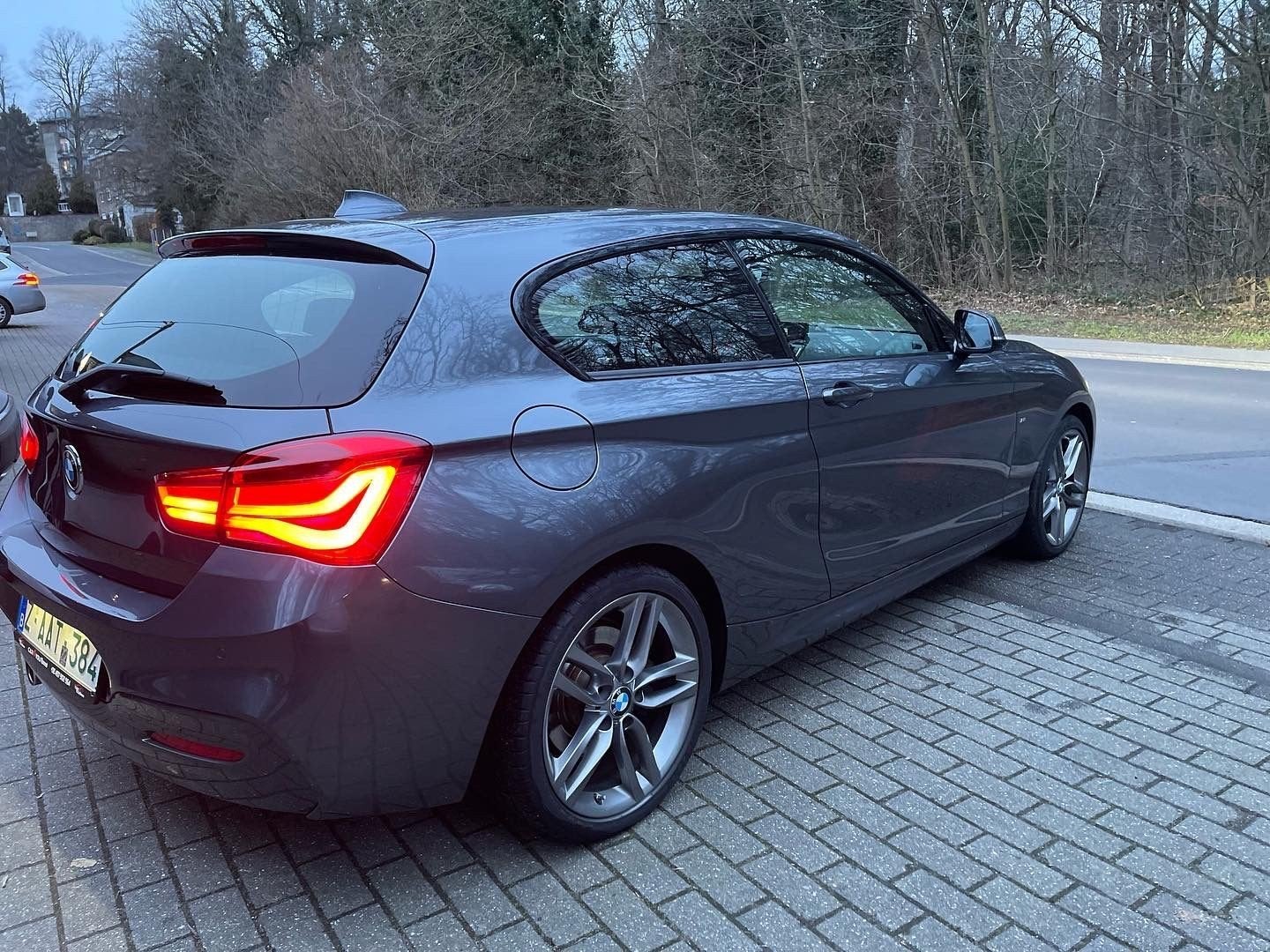 BMW 120D - 190PK - 2017 - 146k KM, Autos, Argent ou Gris, Achat, Euro 6, Carnet d'entretien