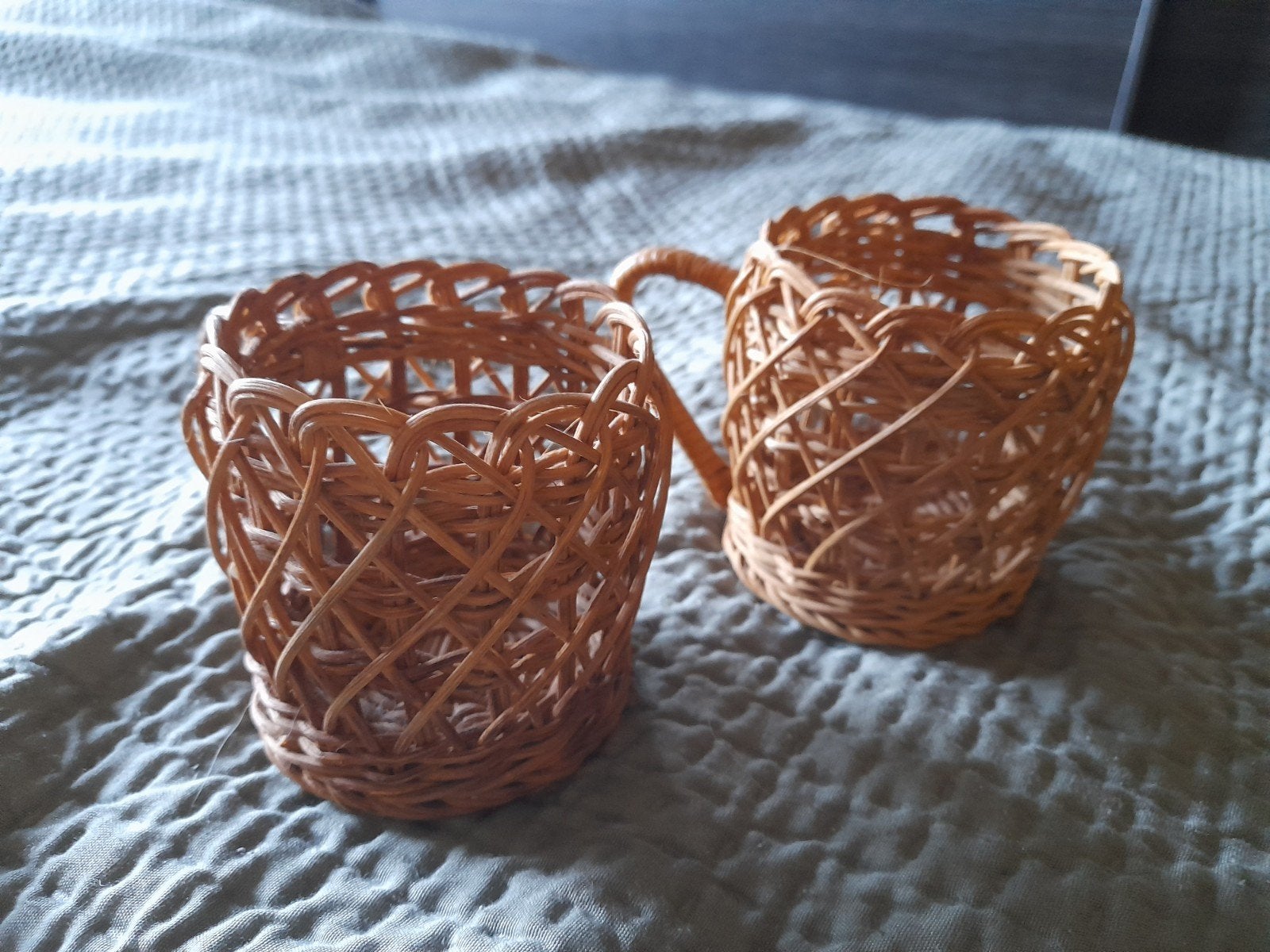 vintage rieten bekerhouders - set van 2, Ophalen, Riet
