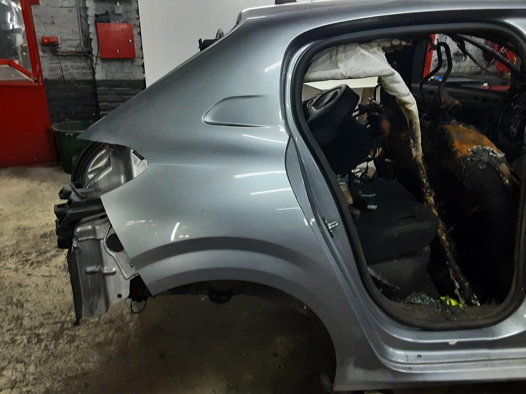 SPATBORD RECHTS ACHTER Peugeot 208 II (UB / UH / UP), Gebruikt, Achter, Peugeot, Spatbord