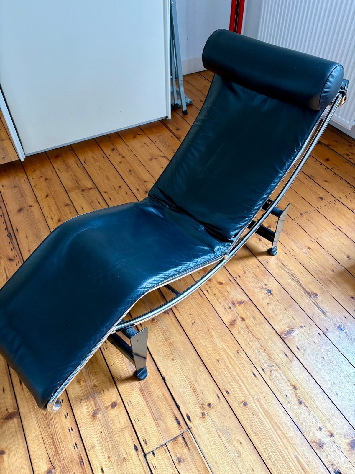 Design Chaise longue van Le Corbusier( replica), Huis en Inrichting, Ophalen, Gebruikt, Design