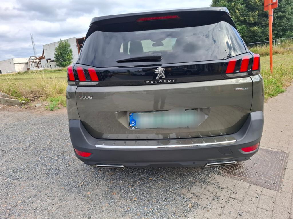 PEUGEOT 5008 1.2 ESSENCE GT LINE 7 PLACES FULL OPTIONS AUTOM, Cuir, Argent ou Gris, Achat, Euro 6