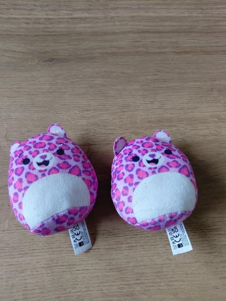 2 Squishmallows, Avec étiquette, Overige karakters, Violet, Comme neuf