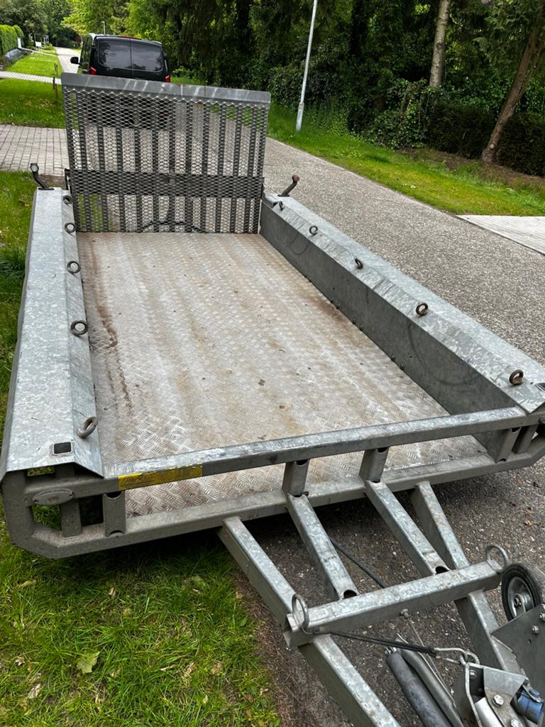 Henra machine transporter / dieplader, Ophalen, Gebruikt