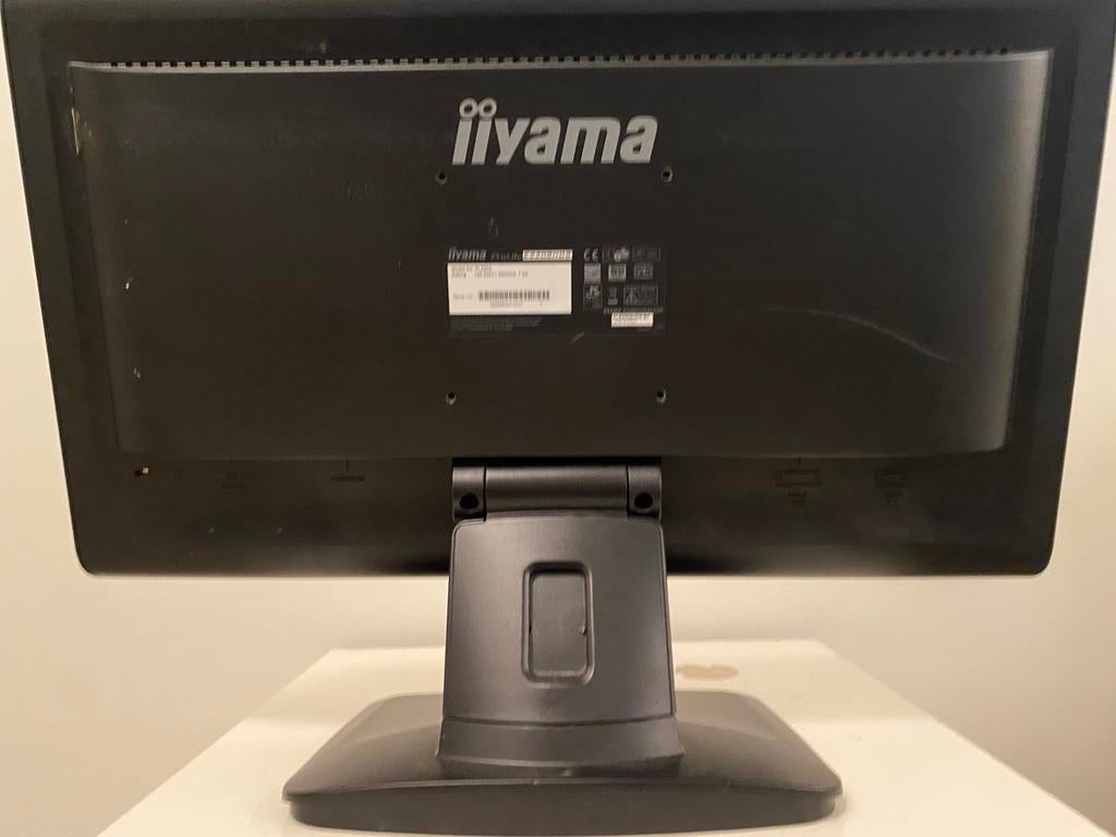Compacte monitor, Computers en Software, Monitoren, Ophalen, Zo goed als nieuw, Gaming