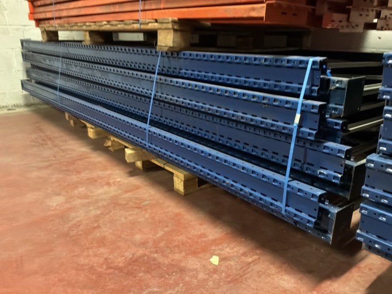 Montants Eurostock pour rayonnages à palettes (8)