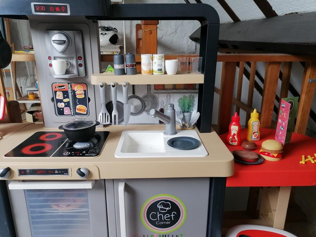 Cuisiniere enfant smoby avec tabouret, nombreux accessoires, Enlèvement