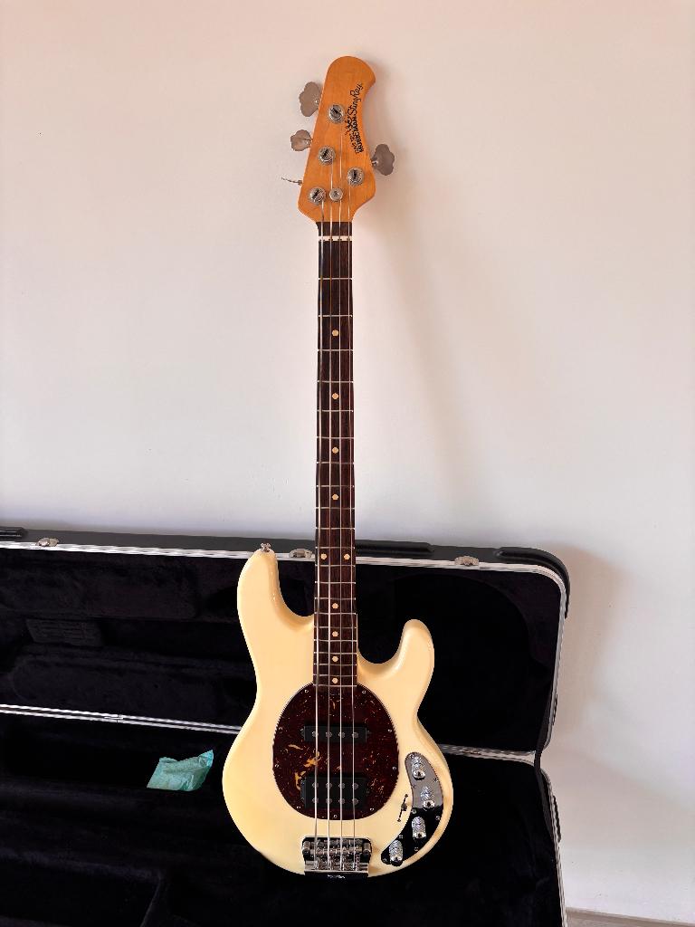 Musicman stingray HS, Muziek en Instrumenten, Ophalen of Verzenden, Gebruikt, Elektrisch