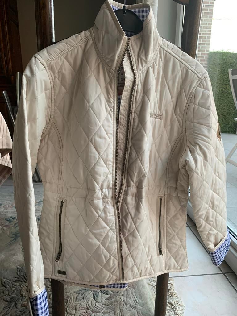 Regatta 36 doorstikt jasje beige als nieuw, Ophalen of Verzenden, Zo goed als nieuw, Beige