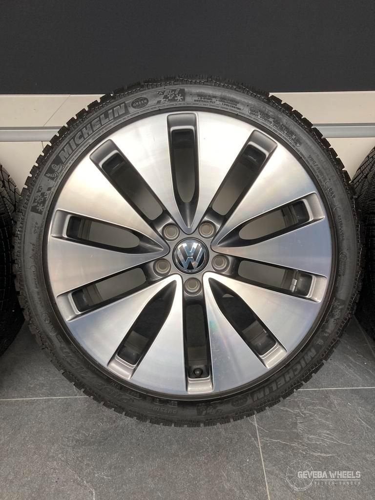 18'' originele Volkswagen Golf / Caddy velgen + winterbanden, Pneus et Jantes, Pneus hiver, Véhicule de tourisme, -