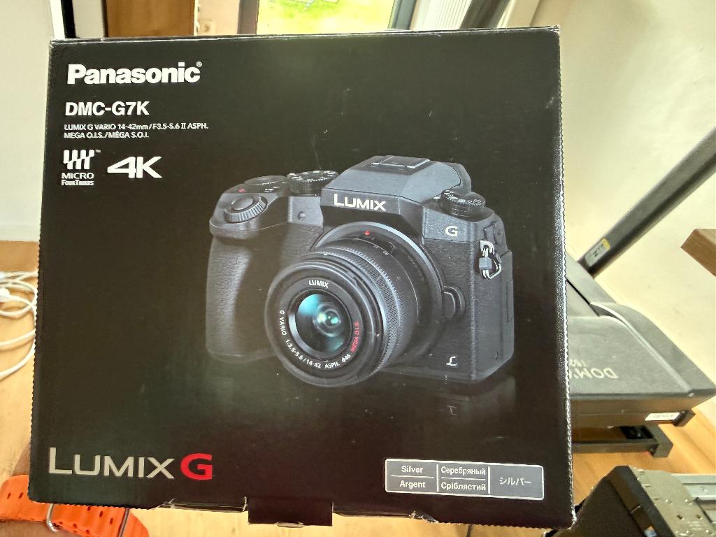 Panasonic Lumix G7 + Lens 14-42 mm Mirrorless 4K camera kit, Audio, Tv en Foto, Fotocamera's Digitaal, Ophalen, Gebruikt, Spiegelreflex