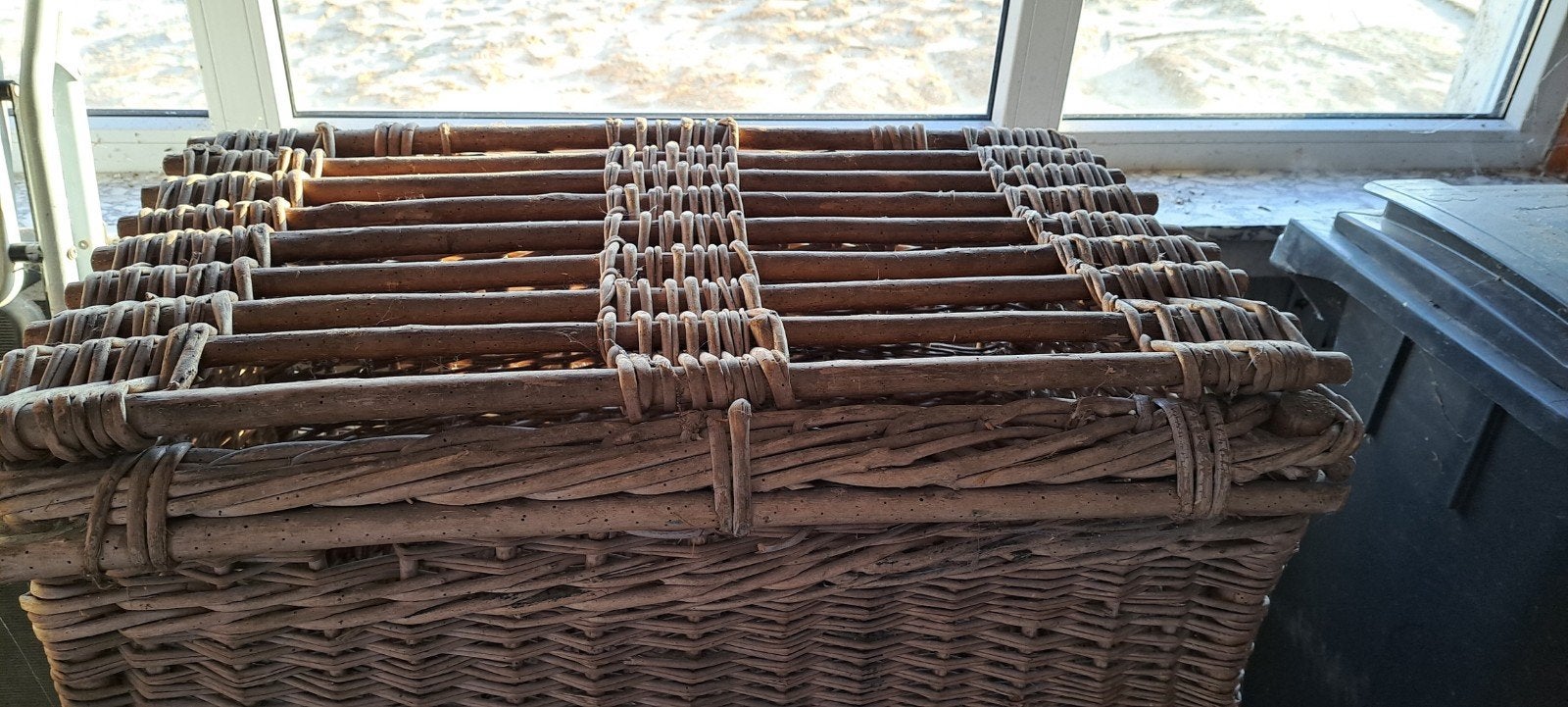 paniers en osier, Enlèvement