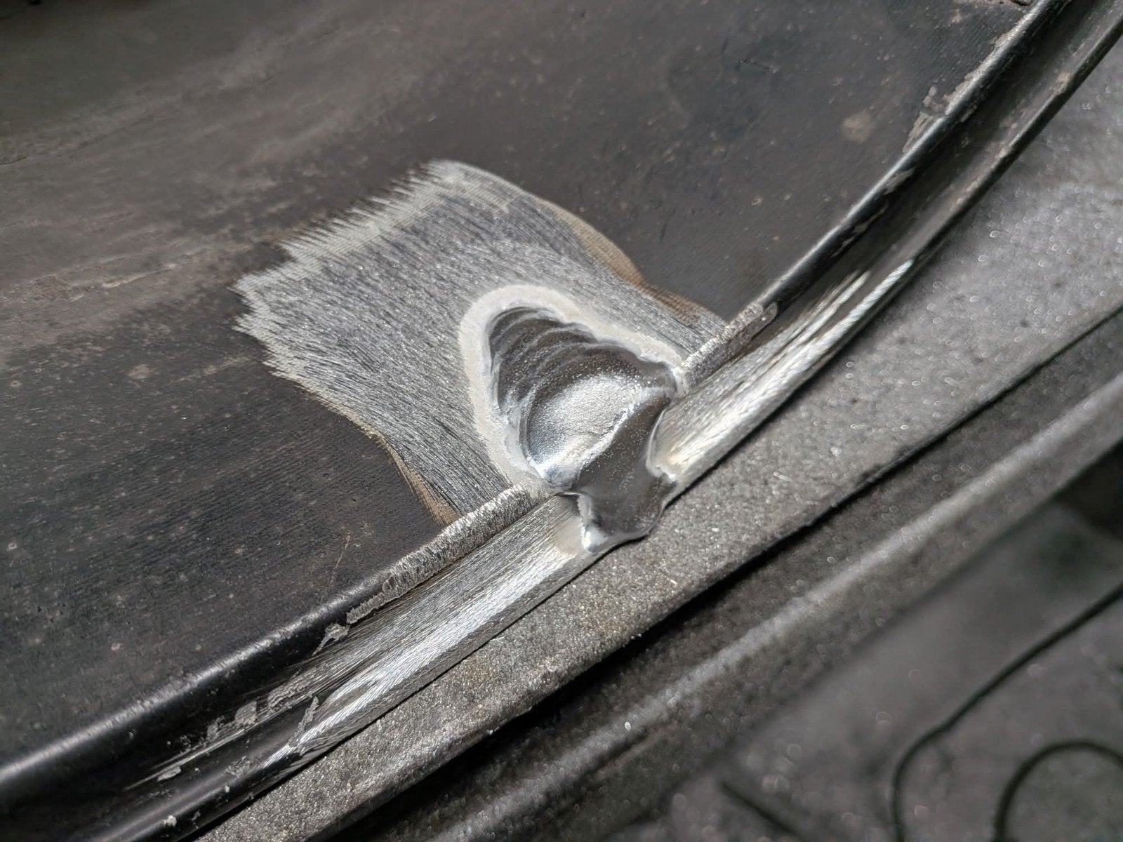 Réparation jante fissuré griffer ou. Voiler liege, Autos : Pièces & Accessoires