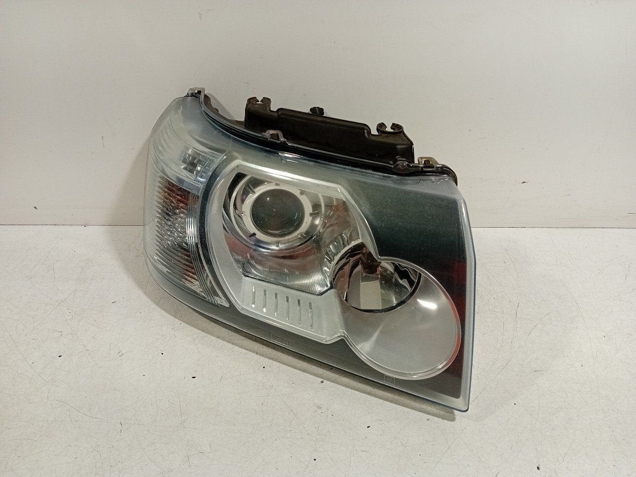 Koplamp rechts Land Rover Freelander, Onderdelen@venauto.nl, Van der Ven Autorecycling B.V., Ettenseweg 76, 4706 PB Roosendaal, The Netherlands