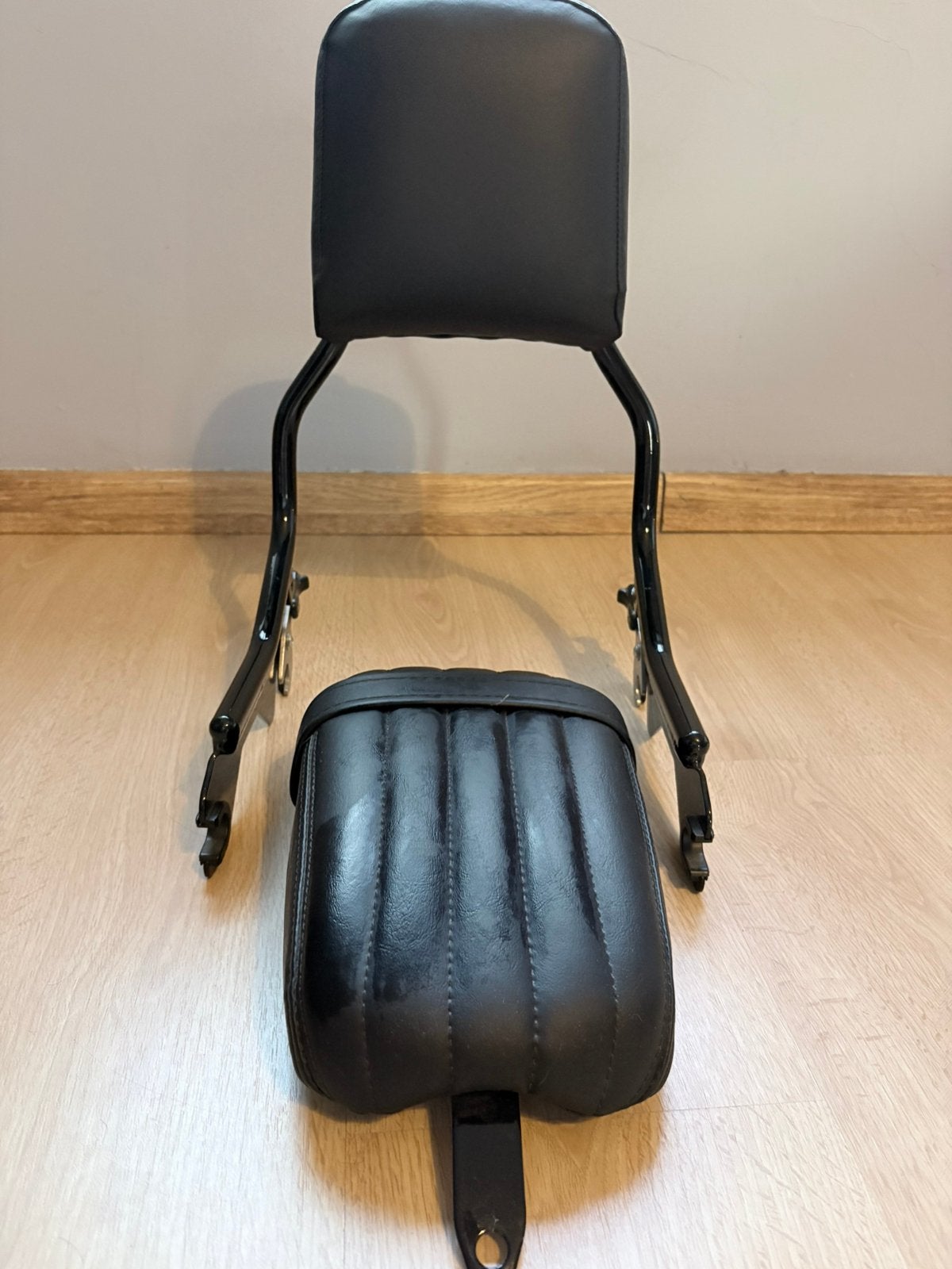 Sissybar  met zadel set, Motoren, Ophalen, Gebruikt