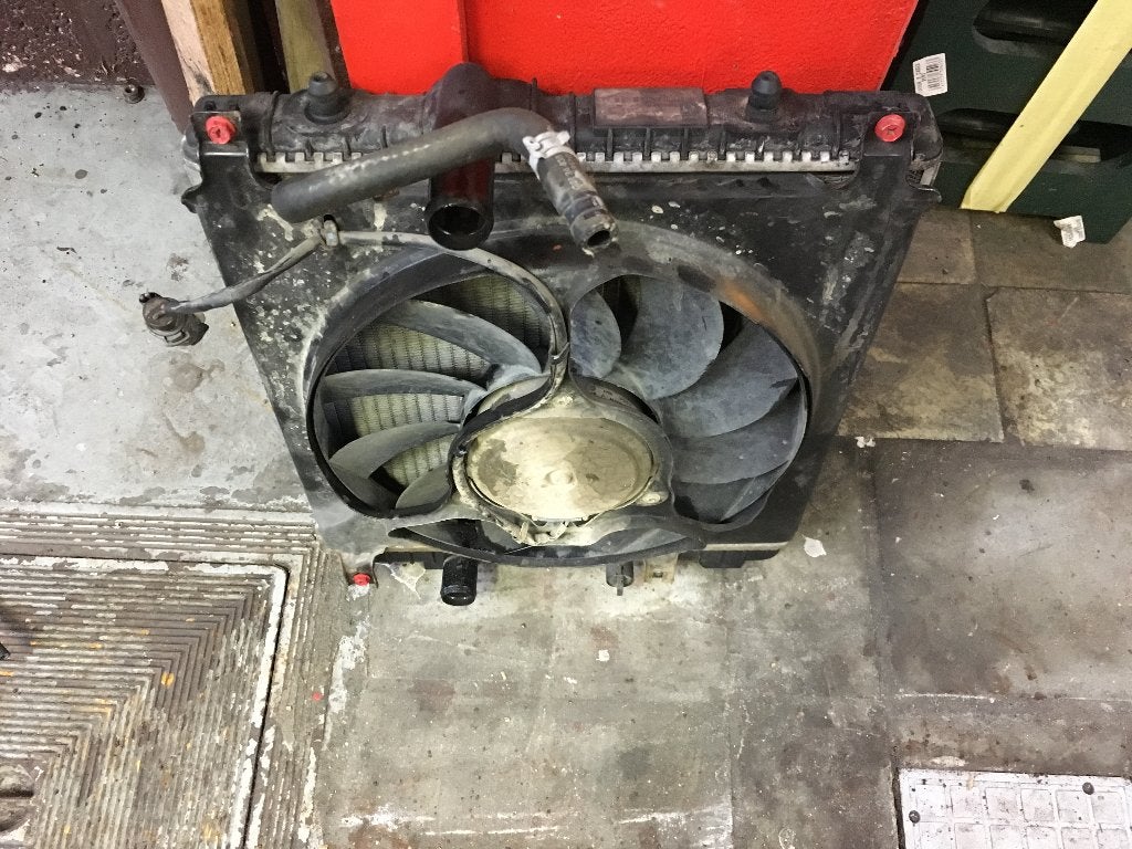 RADIATEUR OPEL AGILA A 1200 ESSENCE, RUE BRIGADE PIRON 307, Enlèvement, Utilisé, Garage_bila@yahoo.fr