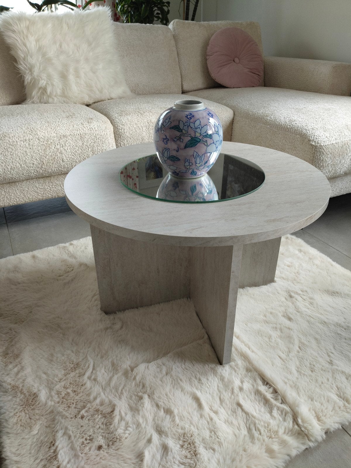 ronde salontafel in hout, Ophalen