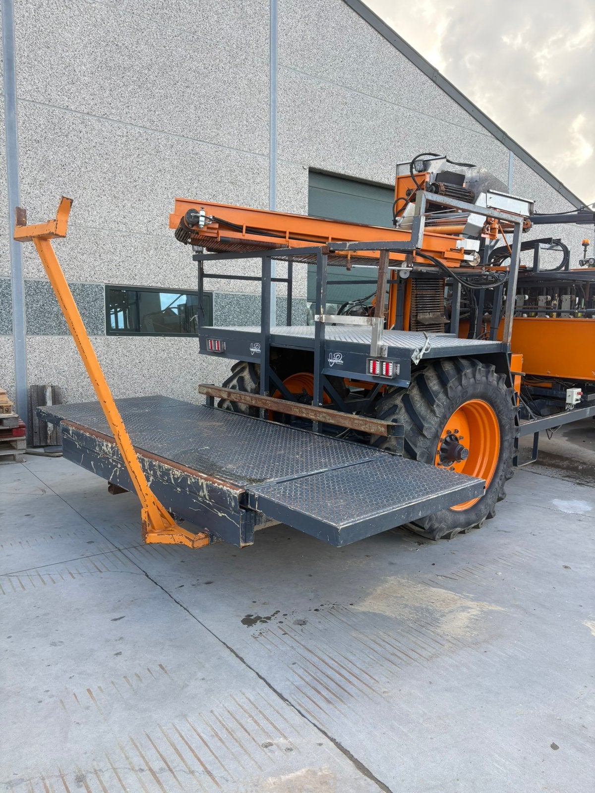 Bloemkool oogstmachine, Ophalen, Oogstmachine