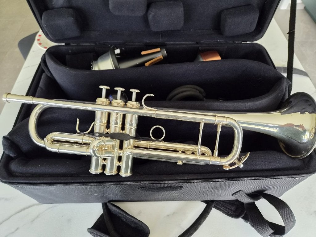 Adams A2 Custom Series Trompet, Muziek en Instrumenten, Blaasinstrumenten | Trompetten, Ophalen, Zo goed als nieuw, Trompet in si bemol