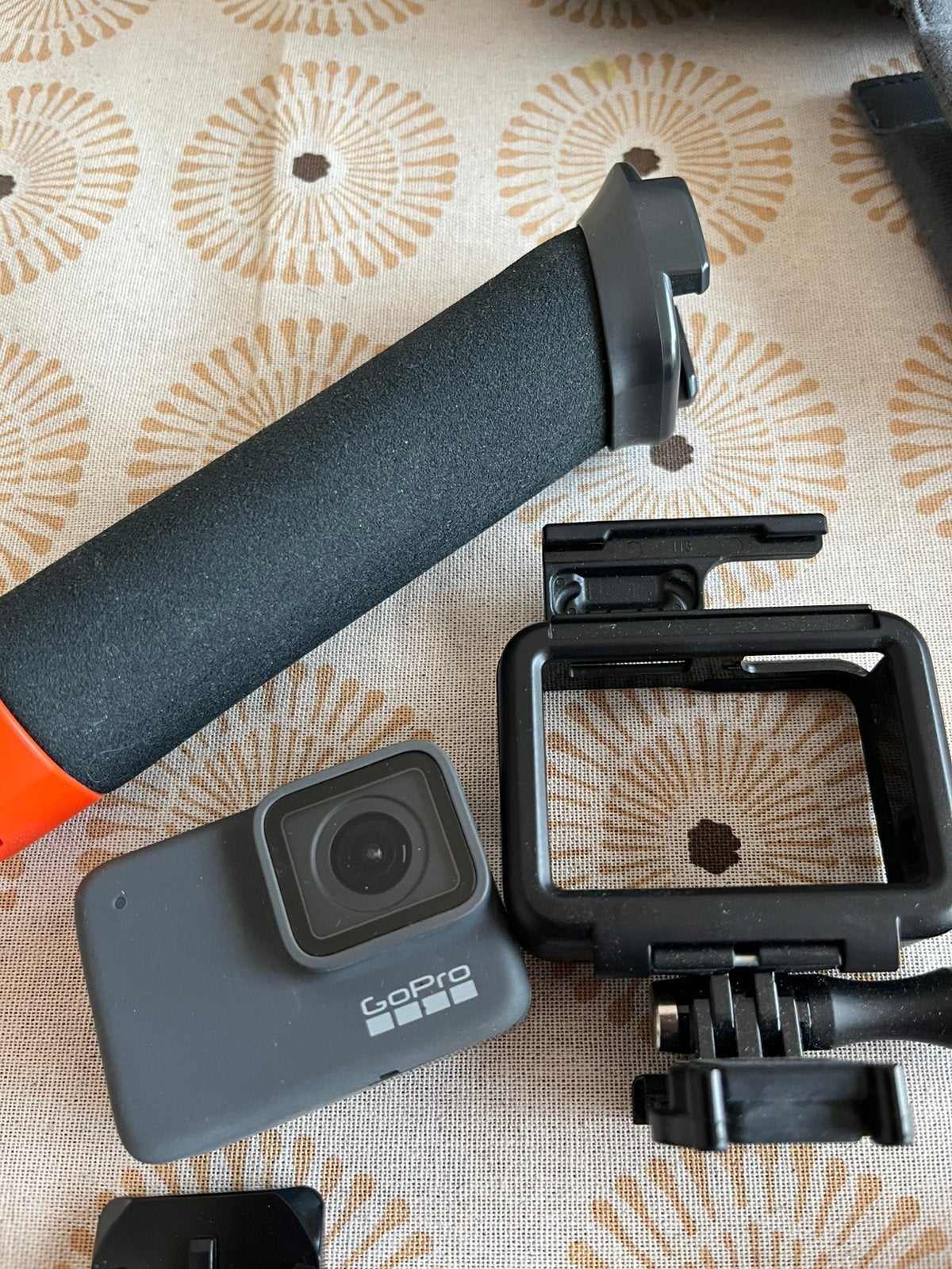 GoPro 7 silver, TV, Hi-fi & Vidéo, Enlèvement, Comme neuf, GoPro