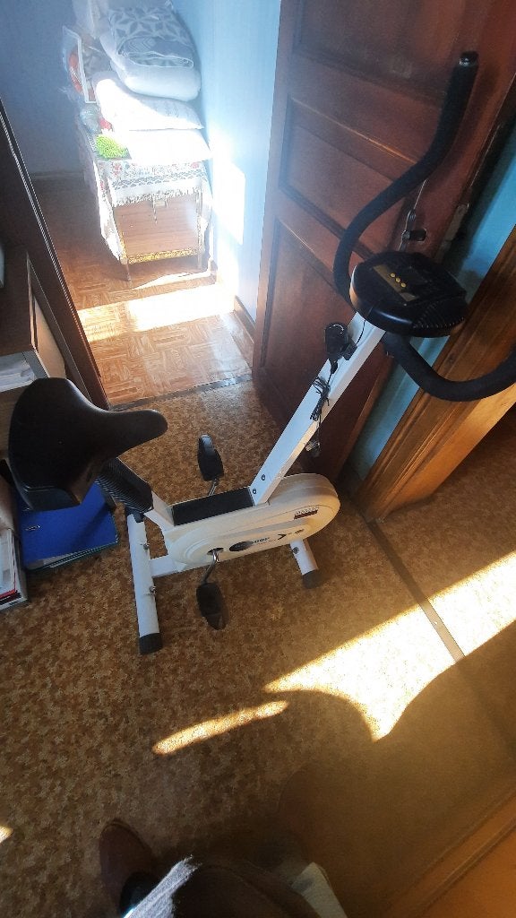 Vélo d appartement, Sports & Fitness, Enlèvement, Comme neuf, Jambes, Vélo d'appartement