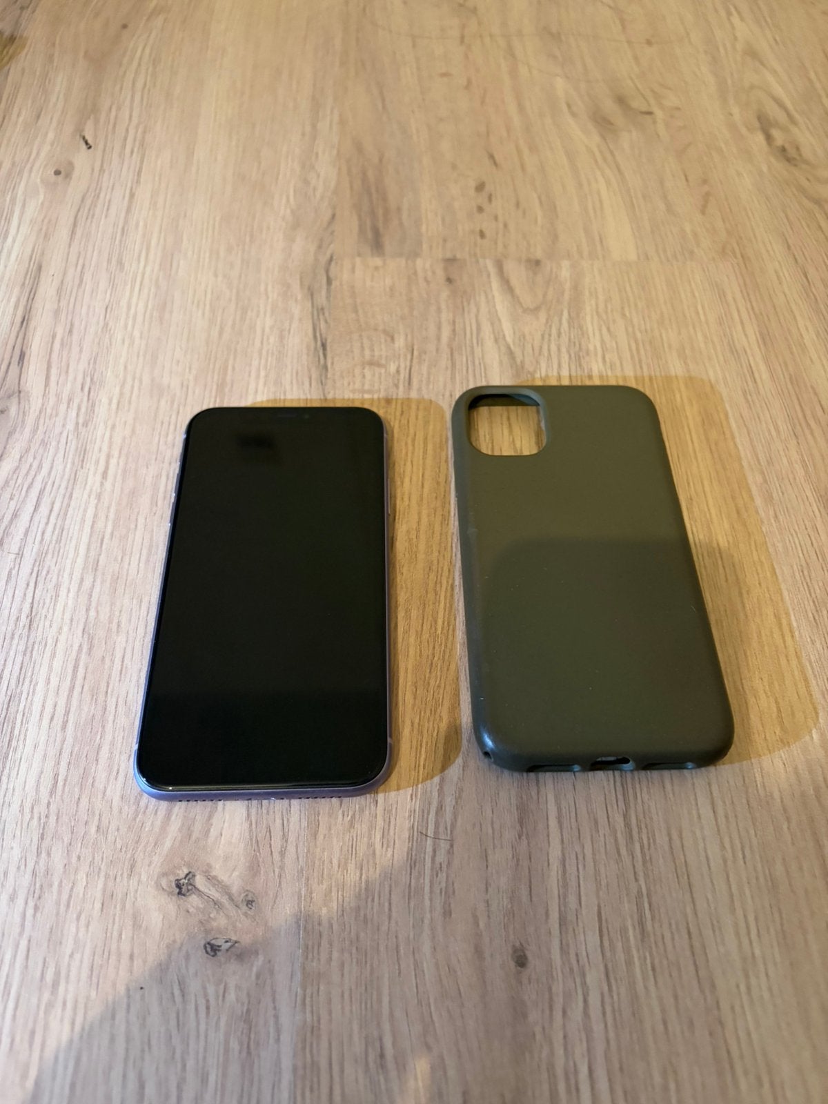 Iphone 11, Télécoms, Téléphonie mobile | Apple iPhone, Enlèvement ou Envoi, Comme neuf, 64 GB, IPhone 11