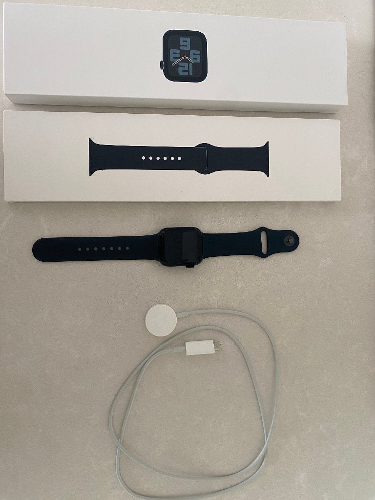 Apple Watch SE (2022) – 40mm – 93% batterij – perfecte staat, Ophalen, Zwart, Apple Watch, IOS