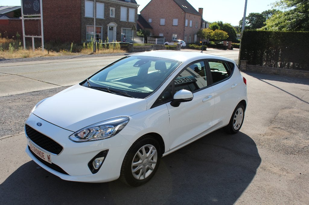 ford fiesta  in zeer goede staat met garantie, Voorwielaandrijving, Dealer onderhouden, Stof, https://public.car-pass.be/vhr/b0ea2983-5625-4ff4-80e0-45f6f48ea3ed