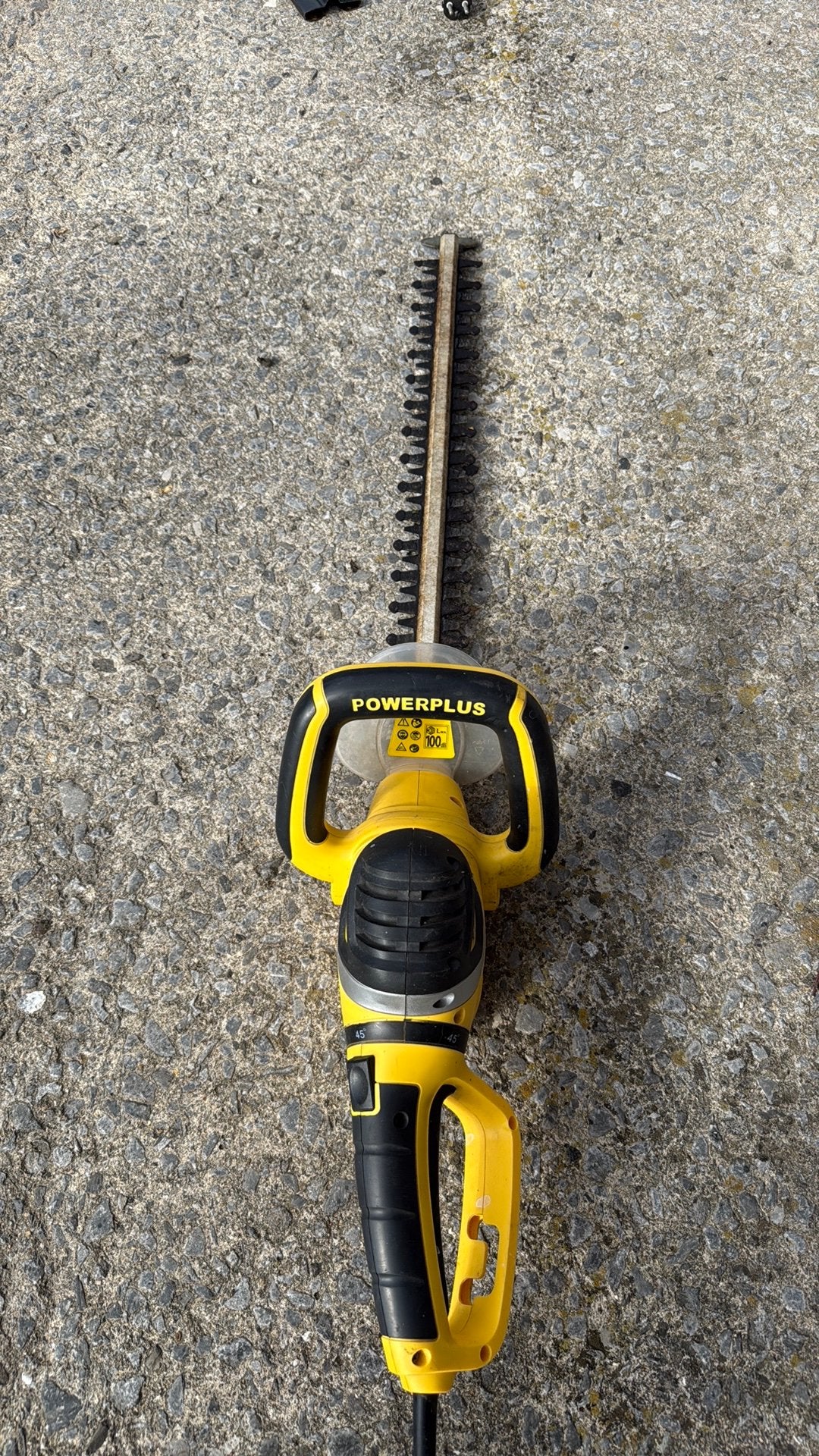 Elektrische heggenschaar, Tuin en Terras, Ophalen, Zo goed als nieuw