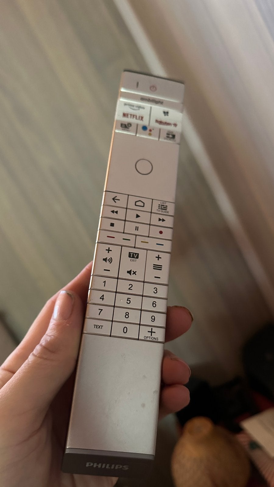Telecommande Philips vocale derniere generation SRC-4522, Audio, Tv en Foto, Afstandsbedieningen, Ophalen of Verzenden, Gebruikt