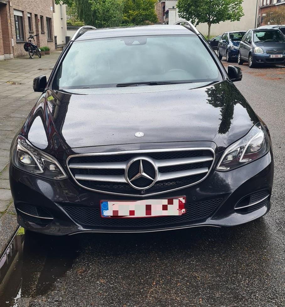 Mercedes-Benz E 200 BlueTEC Break te koop, Auto's, Mercedes-Benz, Parkeersensor, Achterwielaandrijving, Zwart, Leder