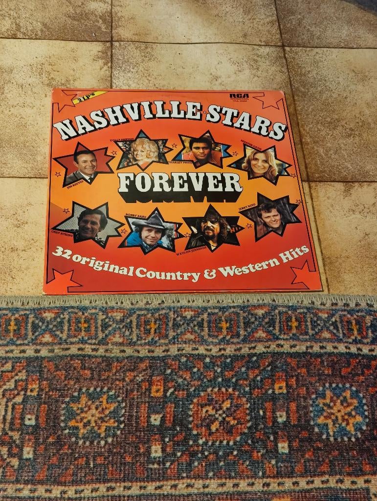Dubbele Lp Nashville Stars Forever, Cd's en Dvd's, Vinyl | Country en Western, Dubbel-LP, Ophalen of Verzenden, Gebruikt, Overige formaten