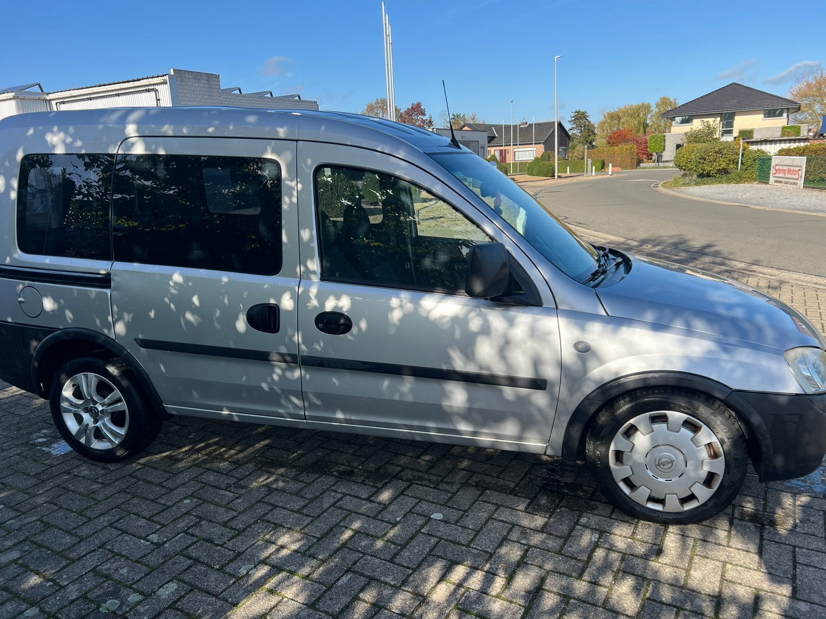 Opel combo 1.7DTI lichte vracht gekeurd voor verkoop, Voorwielaandrijving, 4 cilinders, 1698 cc, Overige kleuren