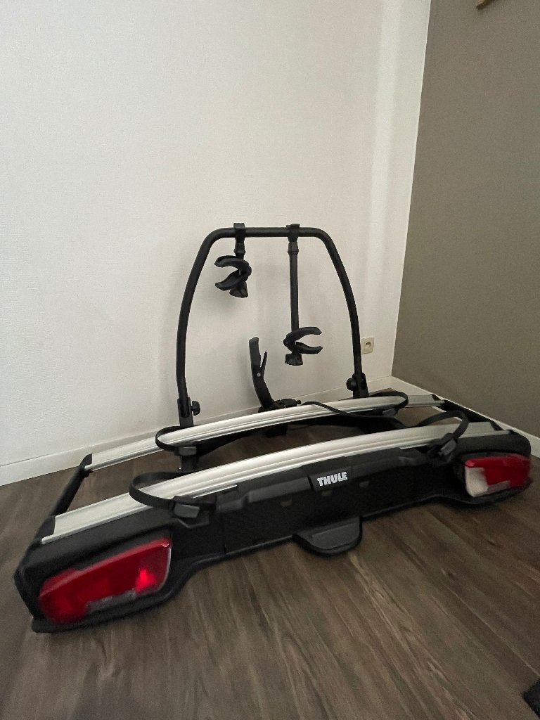 Porte-vélos, Autos : Divers, Porte-vélos, Support d'attelage, Comme neuf, Enlèvement, 2 vélos