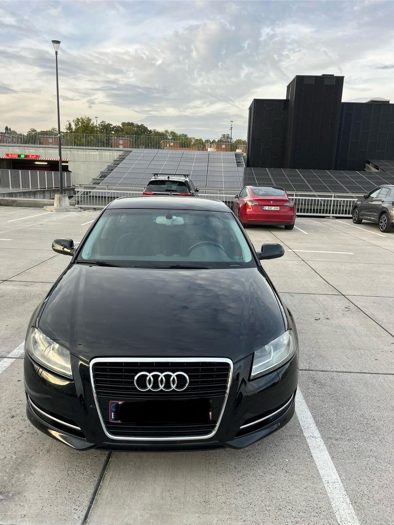Audi a3-2011-118kw-207000km, Auto's, Audi, Voorwielaandrijving, Euro 5, Stof, Zwart