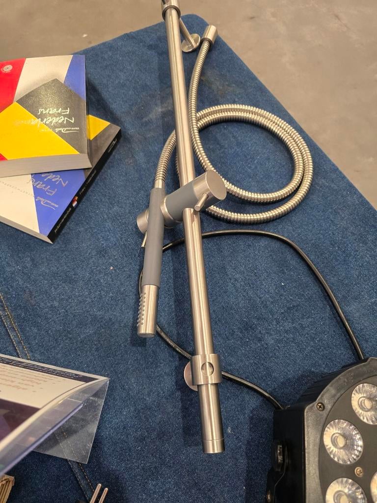 Vola douchestang en handsproeier, Ophalen